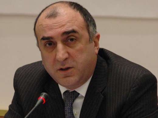 Elmar Məmmədyarov Münxendə rumıniyalı həmkarı ilə görüşdü