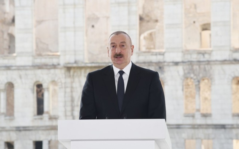Dövlət başçısı: 
